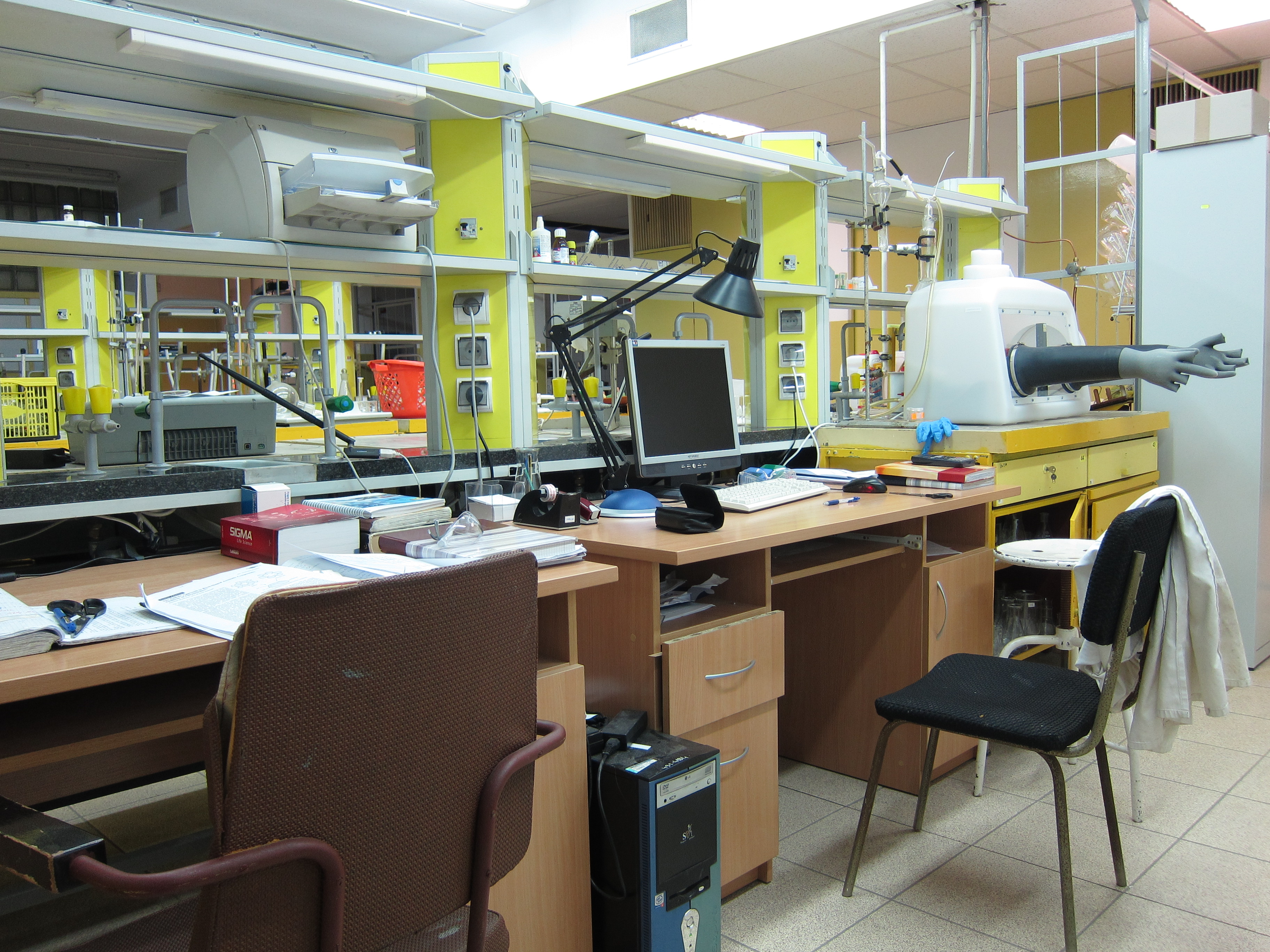 Lab 203B photo